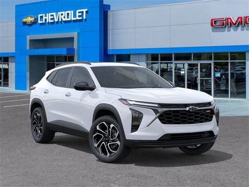 New 2026 Chevrolet Trax RS w/ Sunroof Package image 7