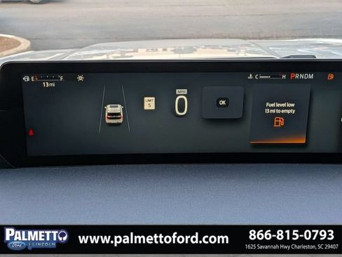 Used 2025 Ford Expedition Active RWD image 25