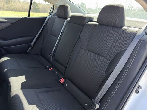 Used 2022 Subaru Legacy Premium image 19