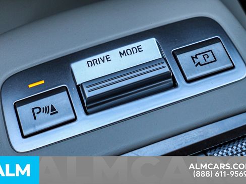 Used 2024 Genesis Electrified GV70 Advanced w/ Prestige Package image 41