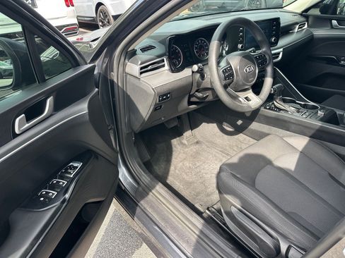 Used 2021 Kia K5 LXS FWD image 7