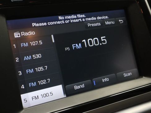 Used 2018 Hyundai Sonata SE image 2