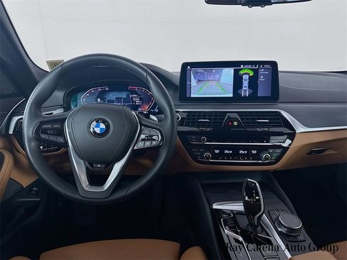 Certified 2023 BMW 530i xDrive w/ Premium Package image 24