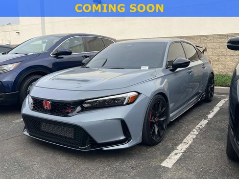 Used 2024 Honda Civic Type R image 1