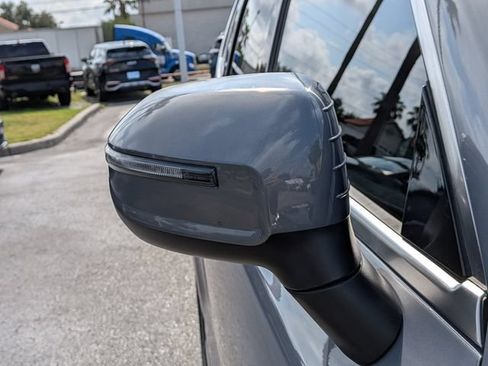 Certified 2023 Kia Telluride EX FWD image 12