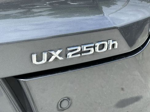 Used 2023 Lexus UX 250h F Sport w/ Accessory Package (Z1) FWD image 11