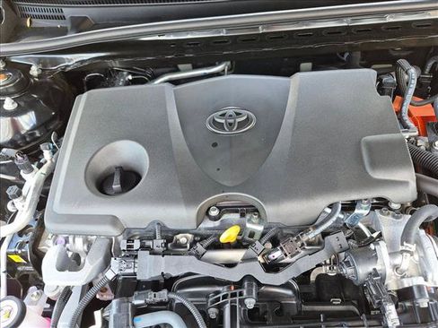 Used 2025 Toyota Camry SE w/ Convenience Package FWD image 23