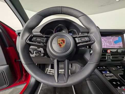 New 2026 Porsche Macan image 36