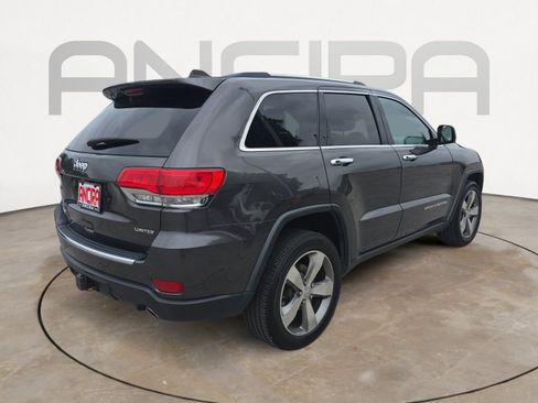 Used 2015 Jeep Grand Cherokee Limited w/ Trailer Tow Group IV AWD/4WD image 10
