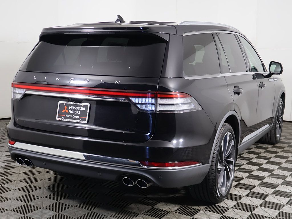 Used 2021 Lincoln Aviator Reserve w/ Elements Package Plus AWD/4WD image 15