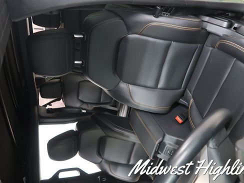 Used 2024 Ford Bronco Badlands AWD/4WD image 27