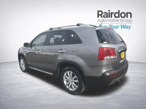 Used 2011 Kia Sorento LX w/ Convenience Pkg AWD/4WD image 5