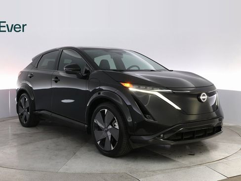 Used 2024 Nissan Ariya AWD image 4