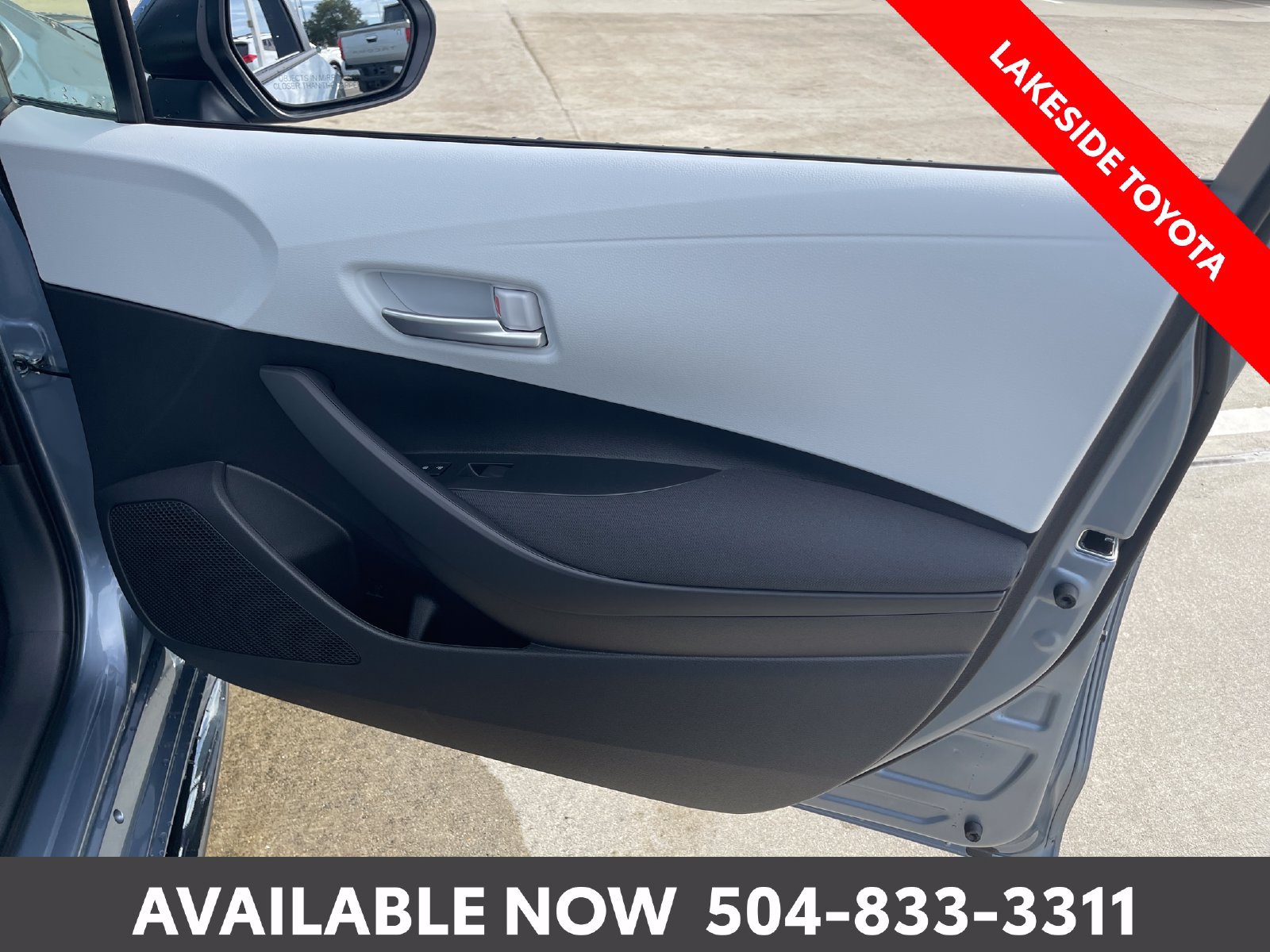Certified 2026 Toyota Corolla SE w/ SE Premium Package FWD image 18