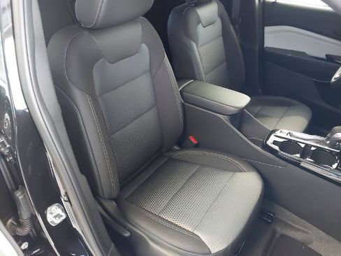 New 2026 Chevrolet Trax LT w/ Driver Confidence Package FWD image 28