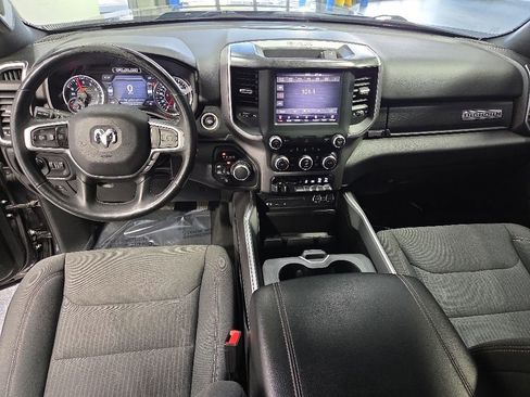 Used 2019 RAM 1500 Big Horn AWD/4WD image 11