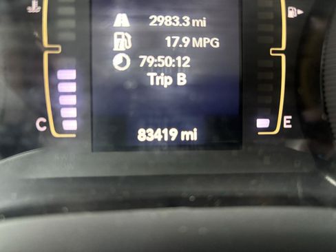 Used 2021 Jeep Cherokee Latitude Plus w/ Mopar Interior Package AWD/4WD image 17