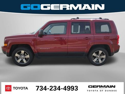Used 2016 Jeep Patriot High Altitude AWD/4WD image 12