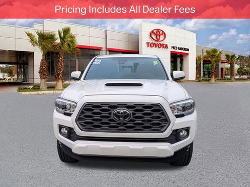 Certified 2023 Toyota Tacoma TRD Sport w/ Advanced Technology Package AWD/4WD image 10