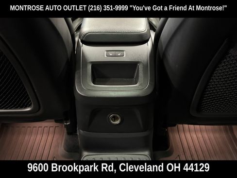 Used 2020 Volvo XC60 T8 R-Design AWD/4WD image 40