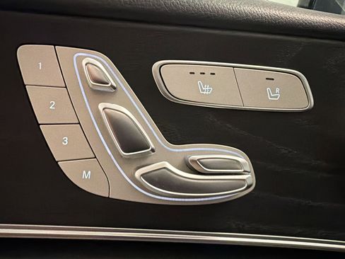 Used 2020 Mercedes-Benz E 350 Sedan image 20