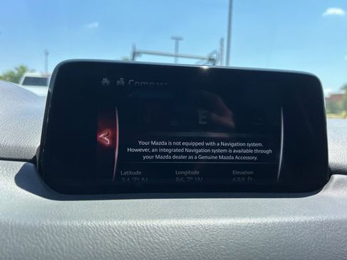Used 2017 MAZDA CX-5 Touring w/ Preferred Equipment Package FWD image 23