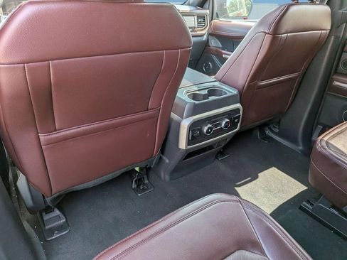 Used 2023 Ford Expedition Limited AWD/4WD image 23