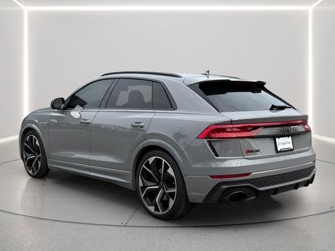 Used 2024 Audi RS Q8 image 3