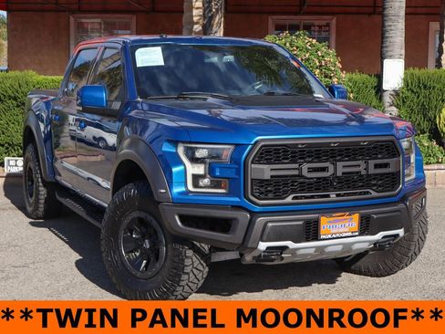 Used 2018 Ford F150 Raptor w/ Equipment Group 802A Luxury image 2