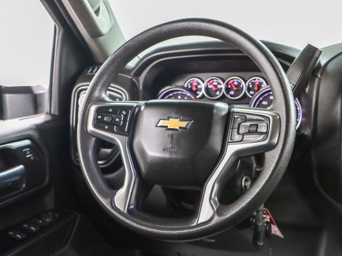 Used 2023 Chevrolet Silverado 2500 Custom w/ Custom Convenience Package image 13