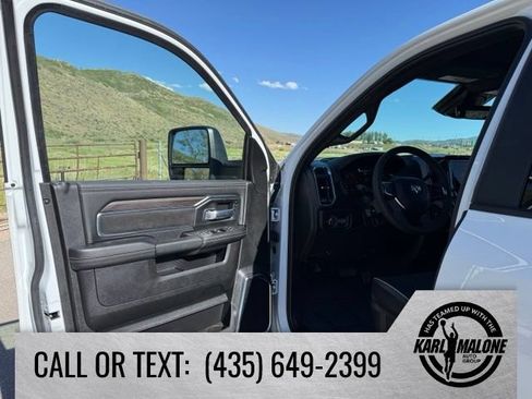 Used 2026 RAM 2500 Laramie AWD/4WD image 12
