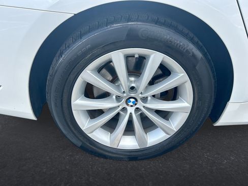 Used 2022 BMW 740i RWD image 31