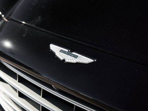 Used 2023 Aston Martin DBX 707 image 6