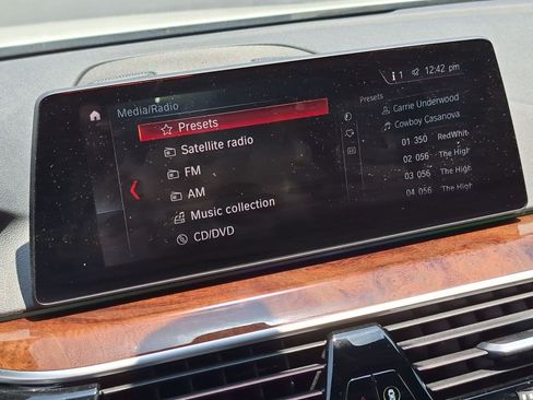 Used 2019 BMW 540i xDrive w/ Convenience Package AWD/4WD image 22