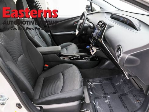 Used 2018 Toyota Prius Prime Plus image 35