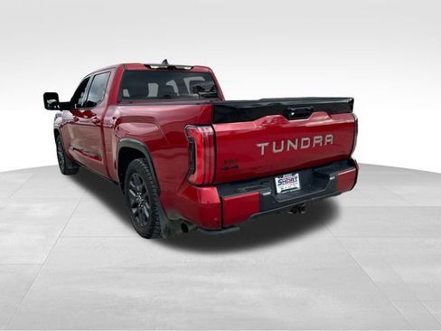 Used 2022 Toyota Tundra Platinum image 3