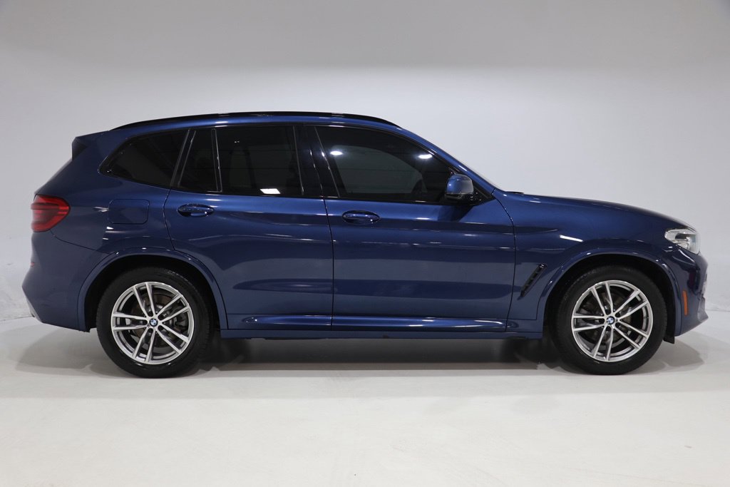 Used 2018 BMW X3 xDrive30i w/ M Sport Package AWD/4WD image 9