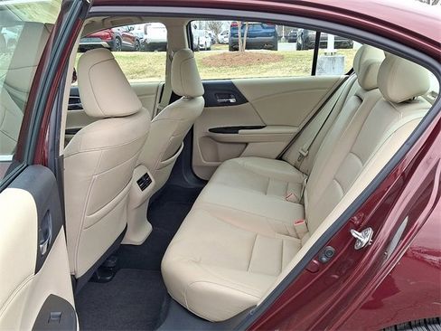 Used 2016 Honda Accord EX-L image 8