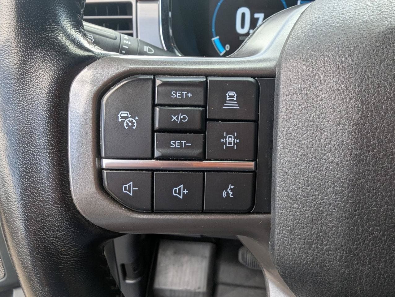 Used 2021 Ford F150 Lariat w/ Equipment Group 502A High AWD/4WD image 14
