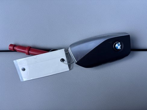 Used 2025 BMW X5 xDrive50e w/ M Sport Package image 21