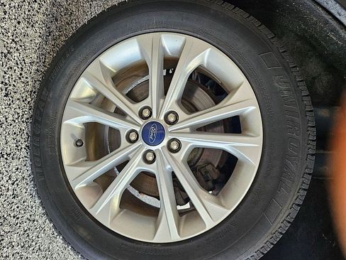Used 2018 Ford Escape SE AWD/4WD image 16