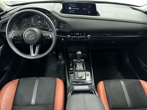 Used 2025 MAZDA CX-30 Carbon image 18
