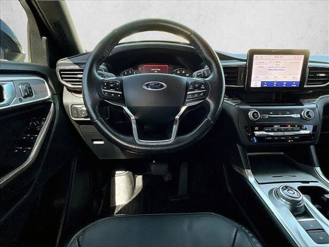 Used 2020 Ford Explorer Limited RWD image 7