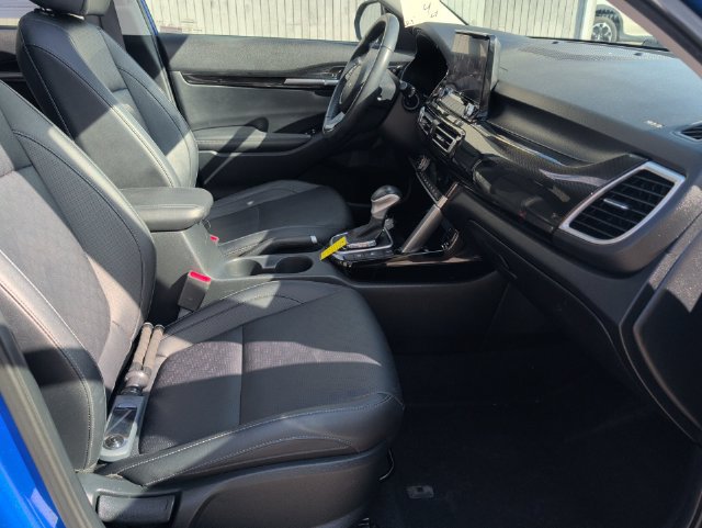 Used 2023 Kia Seltos EX AWD/4WD image 37