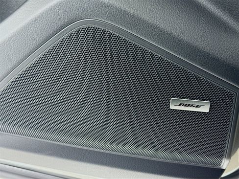 New 2026 Porsche Cayenne S image 12