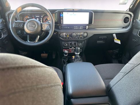 New 2026 Jeep Wrangler Rubicon image 10