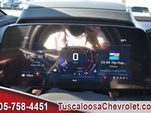 New 2026 Chevrolet Suburban Premier image 33