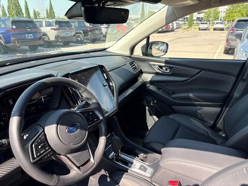 Used 2026 Subaru Ascent Premium AWD/4WD image 4