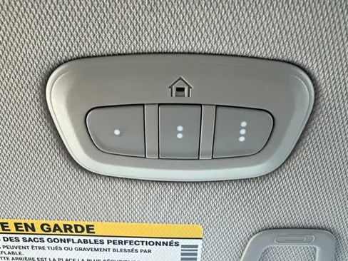 Used 2023 Jeep Grand Cherokee Limited AWD/4WD image 32