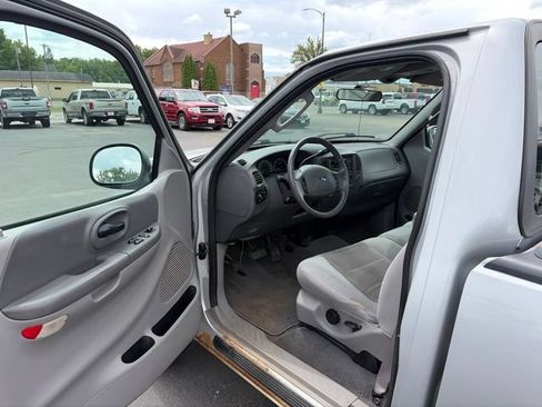 Used 2003 Ford F150 4x4 Regular Cab image 8